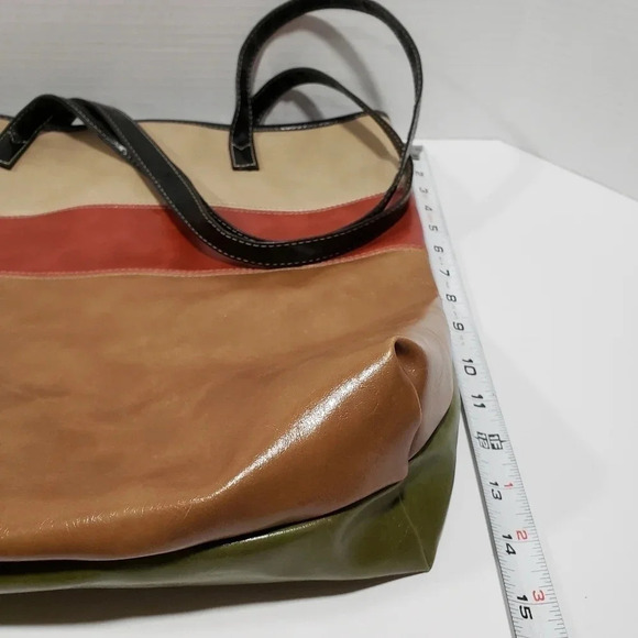 NWT Womans Chocolate New York Tote  Bag,Multi-colored. - Picture 7 of 9